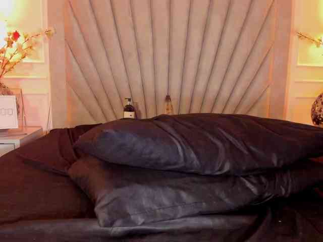 Evaa-Martinez webcam