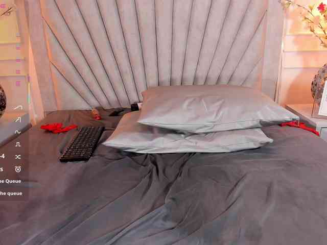 Evaa-Martinez webcam