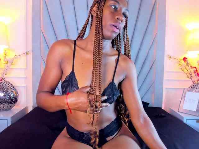 Evaa-Martinez webcam