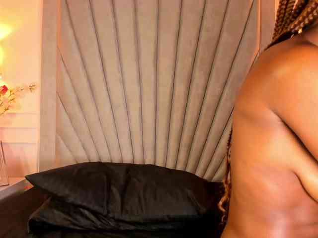 Evaa-Martinez webcam