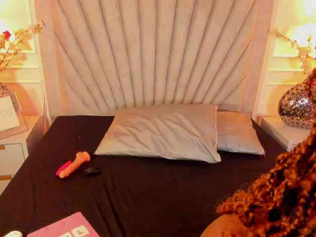 Evaa-Martinez webcam