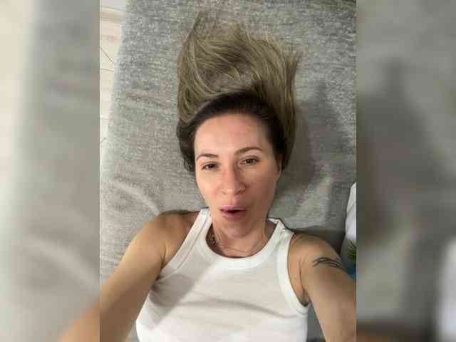 HARIZZMA Live Webcam on BongaCams