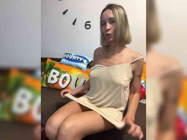 モデル: HARIZZMA