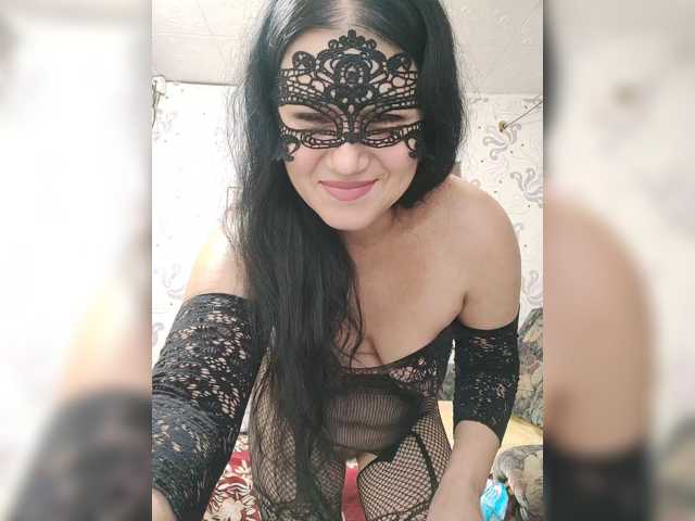 ZulfaMillers live cam preview