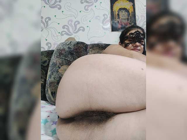 ZulfaMillers live webcam show