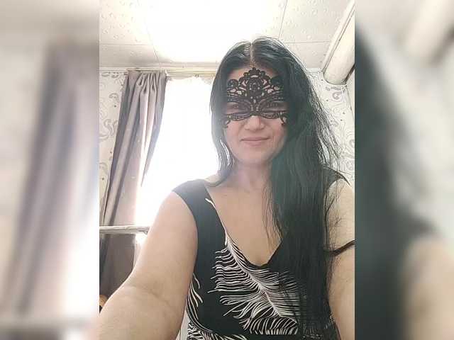ZulfaMillers live cam on BongaCams