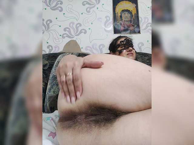 ZulfaMillers live webcam show