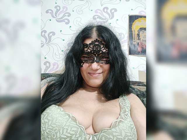 ZulfaMillers live cam