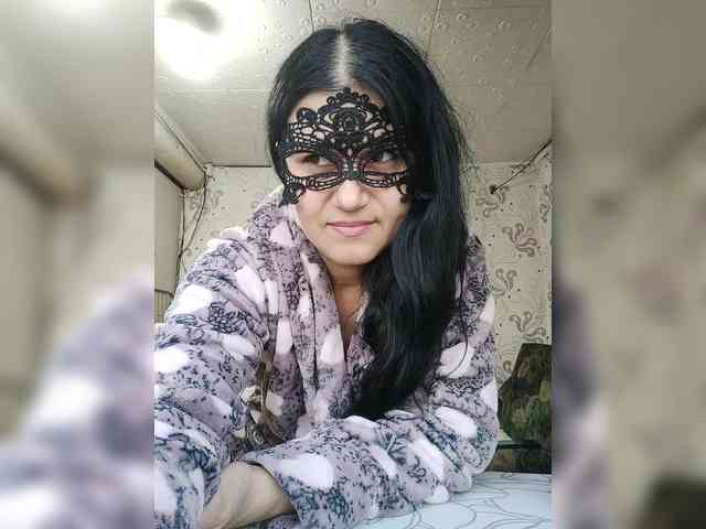 ZulfaMillers webcam