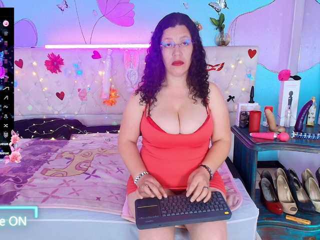Zalymature live cam on BongaCams