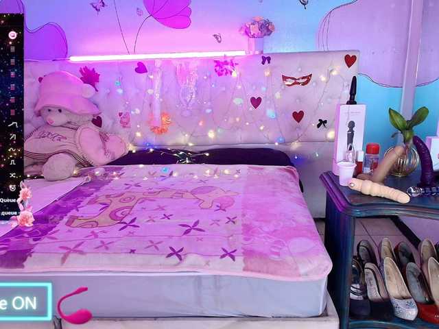 Zalymature live cam on BongaCams
