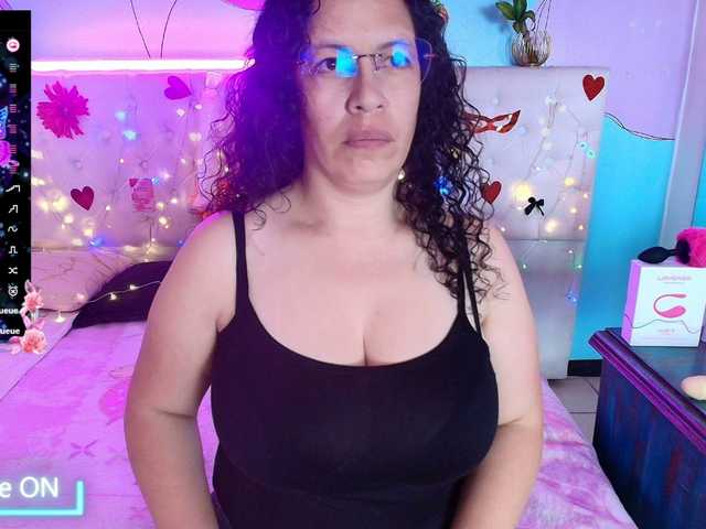 Zalymature live webcam show