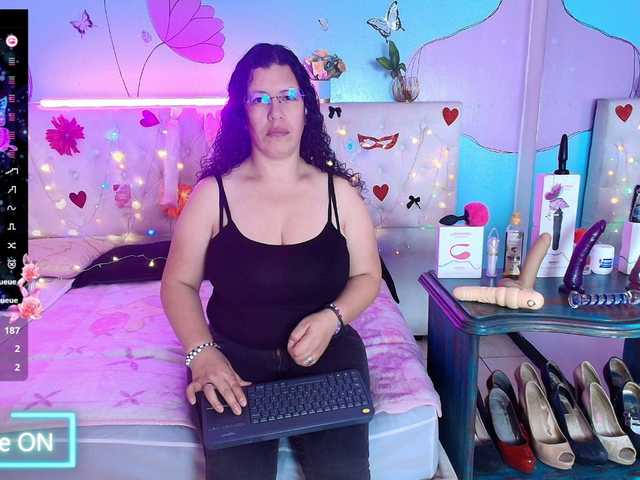 Zalymature live cam on BongaCams
