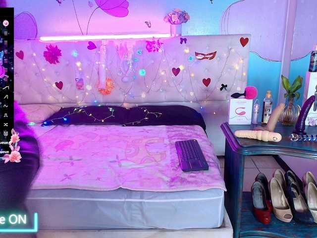 Zalymature live cam on BongaCams