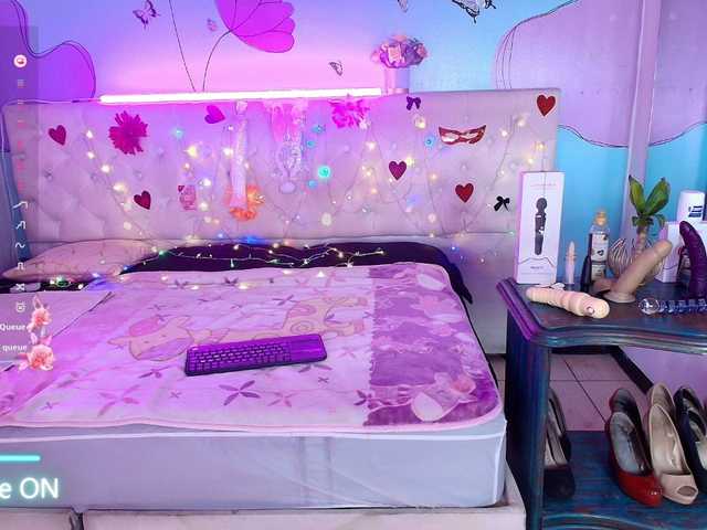 Zalymature live cam on BongaCams