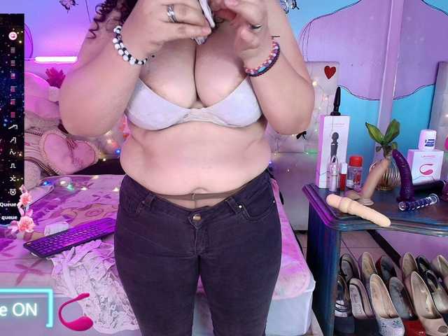 Zalymature live cam on BongaCams