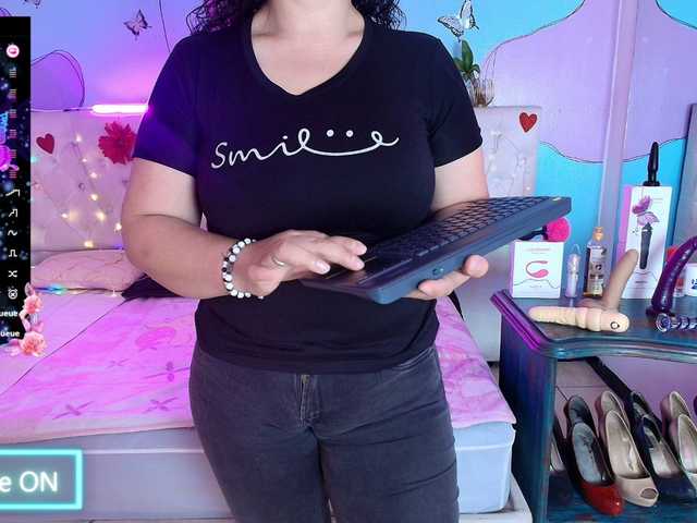 Zalymature live webcam show