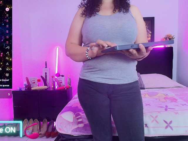 Zalymature live cam on BongaCams