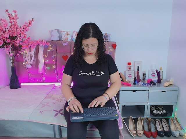 Zalymature live cam on BongaCams