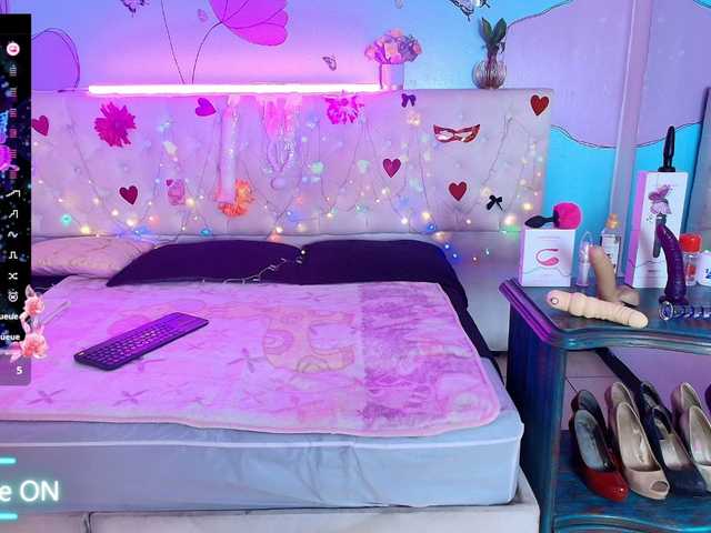 Zalymature live webcam show