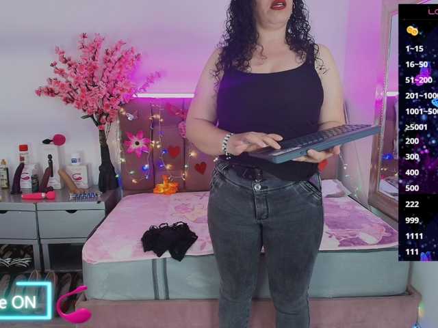 Zalymature live cam preview
