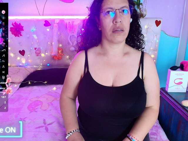 Zalymature live webcam show
