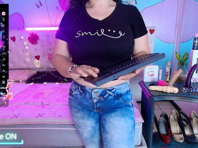 Zalymature live webcam show
