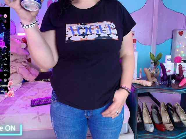 Zalymature's webcam live show