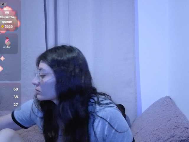 Lesliee22, en vivo ahora en BongaCams