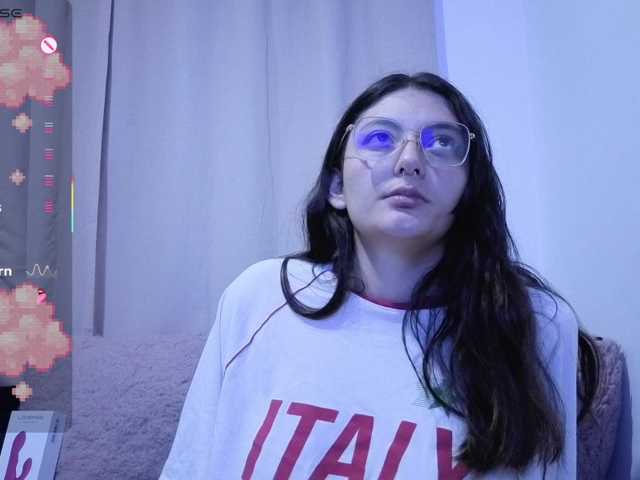 Profile thumbnail for Lesliee22