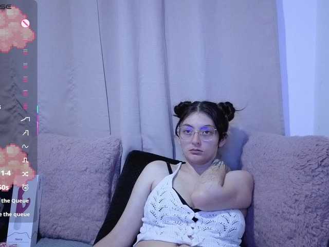 lesliee22 online