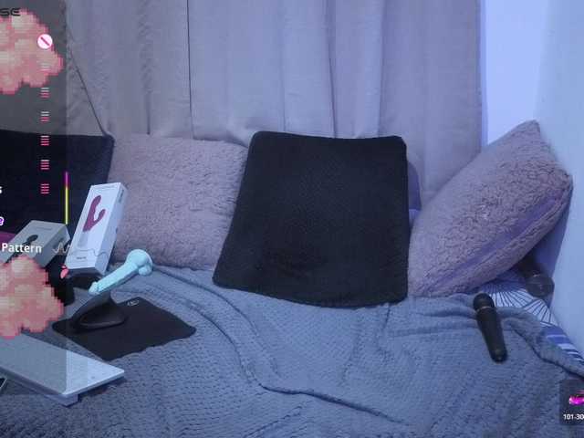 Lesliee22 live webcam show