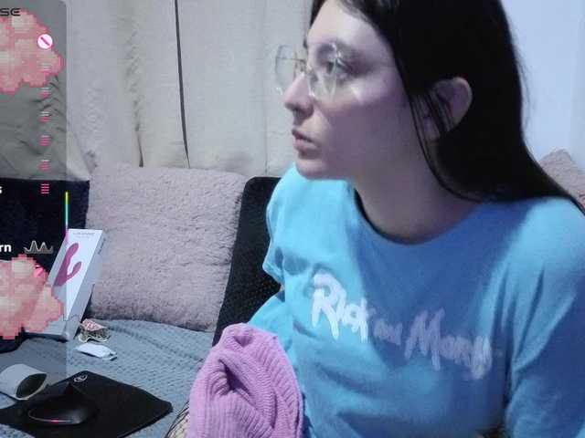 Lesliee22 live webcam show