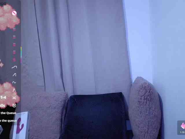 Lesliee22 webcam