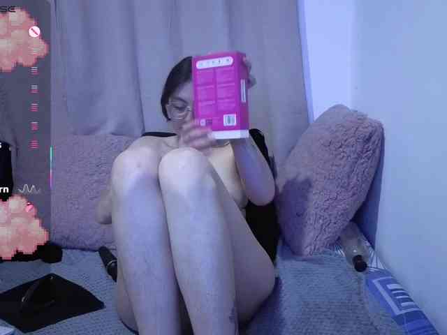 Lesliee22 webcam