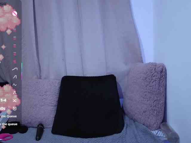 Lesliee22 webcam
