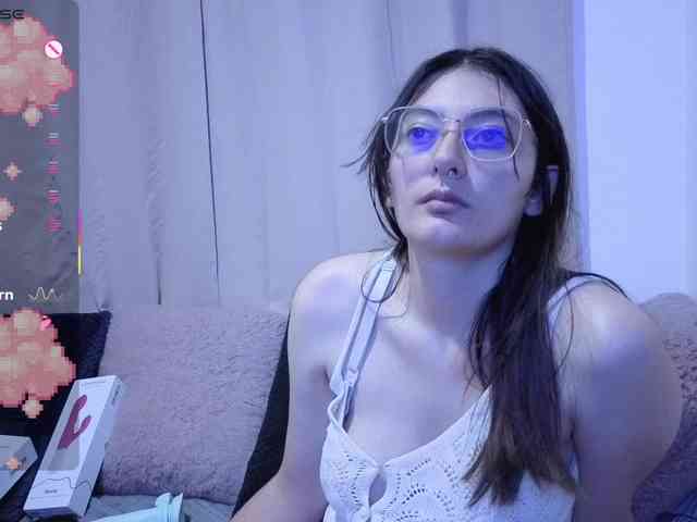 Lesliee22 webcam