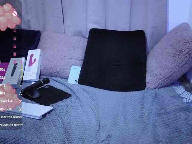 Lesliee22 webcam