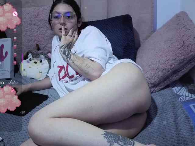 Model: Lesliee22
