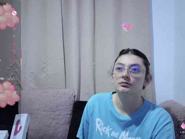 Lesliee22 webcam