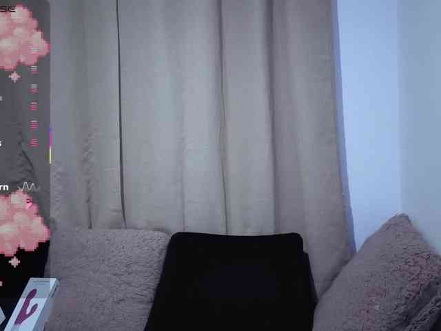 Lesliee22 webcam