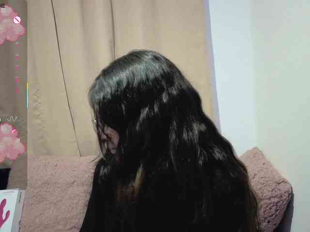 Lesliee22 webcam