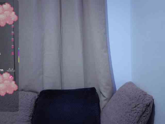 Lesliee22 webcam