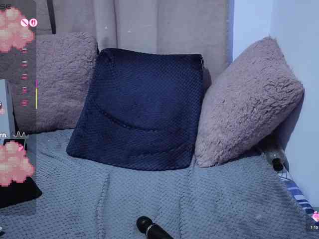 Lesliee22 webcam