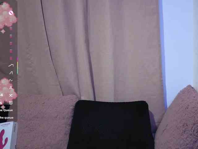 Lesliee22 webcam