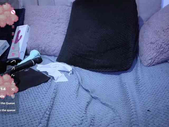 Lesliee22 webcam