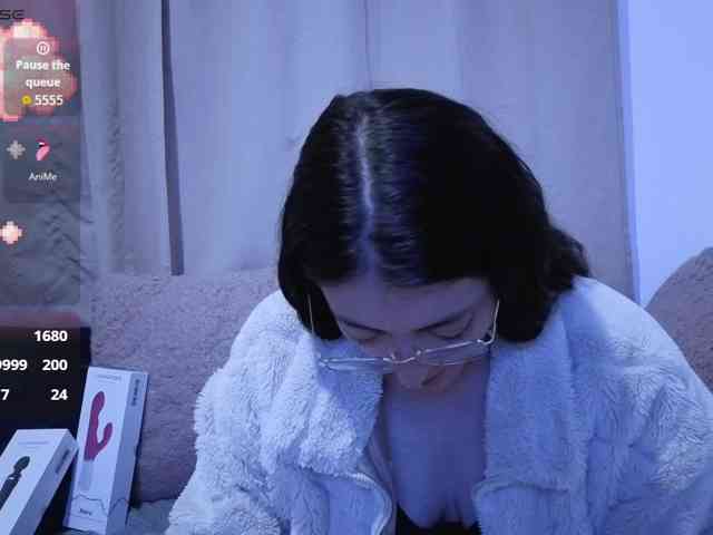 Lesliee22 webcam