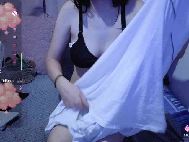 Lesliee22 webcam