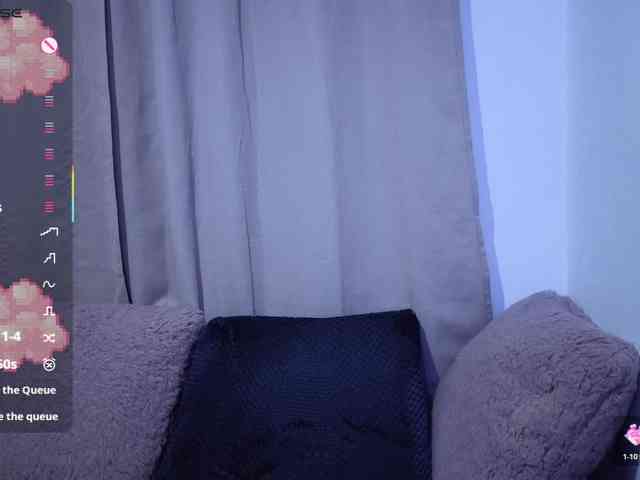 Lesliee22 webcam