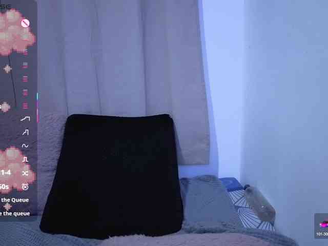 Lesliee22 webcam